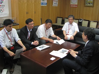 総務大臣橘政務官の勉強会